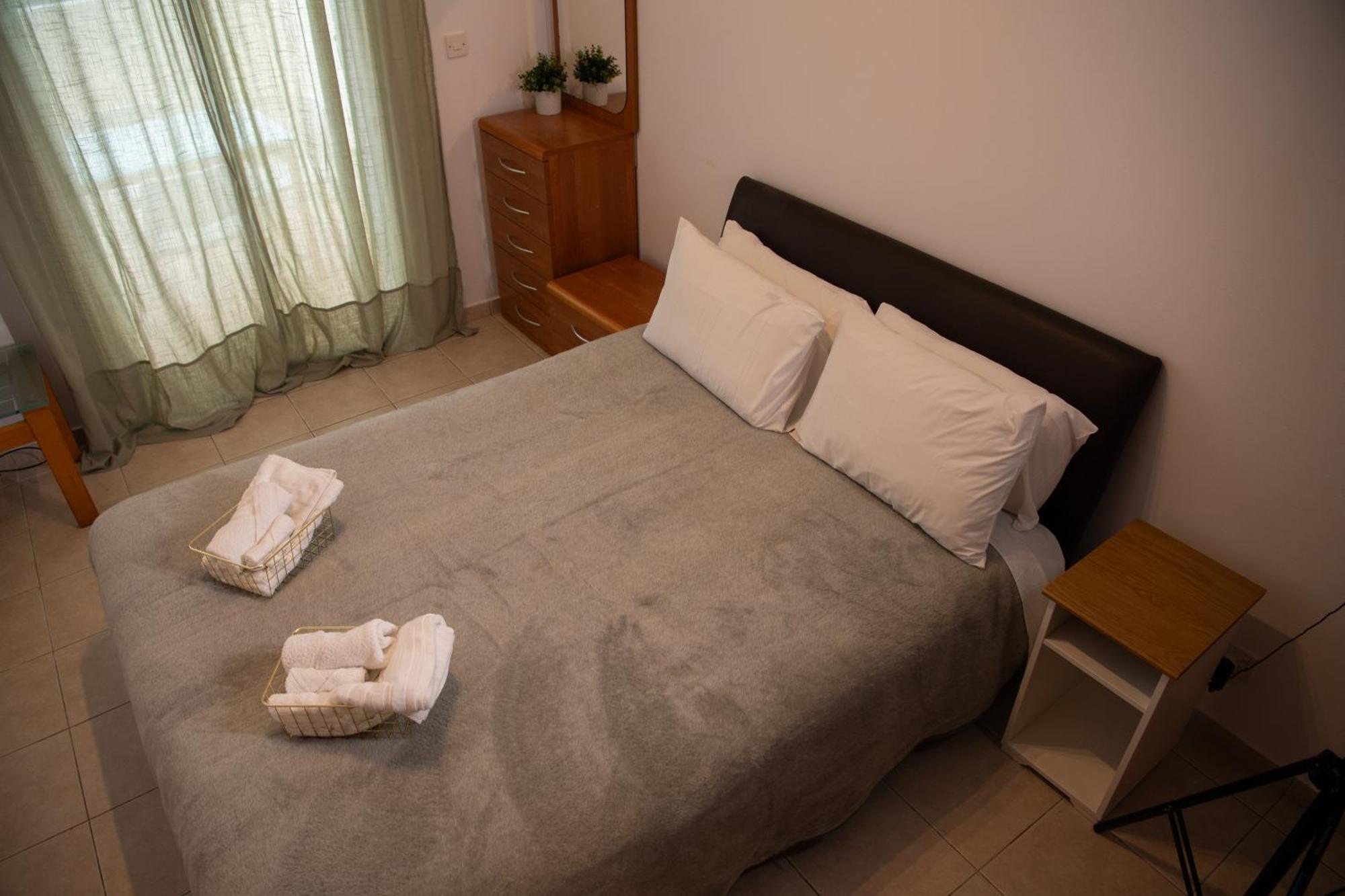 Path Latchi Beachfront Apartments Экстерьер фото