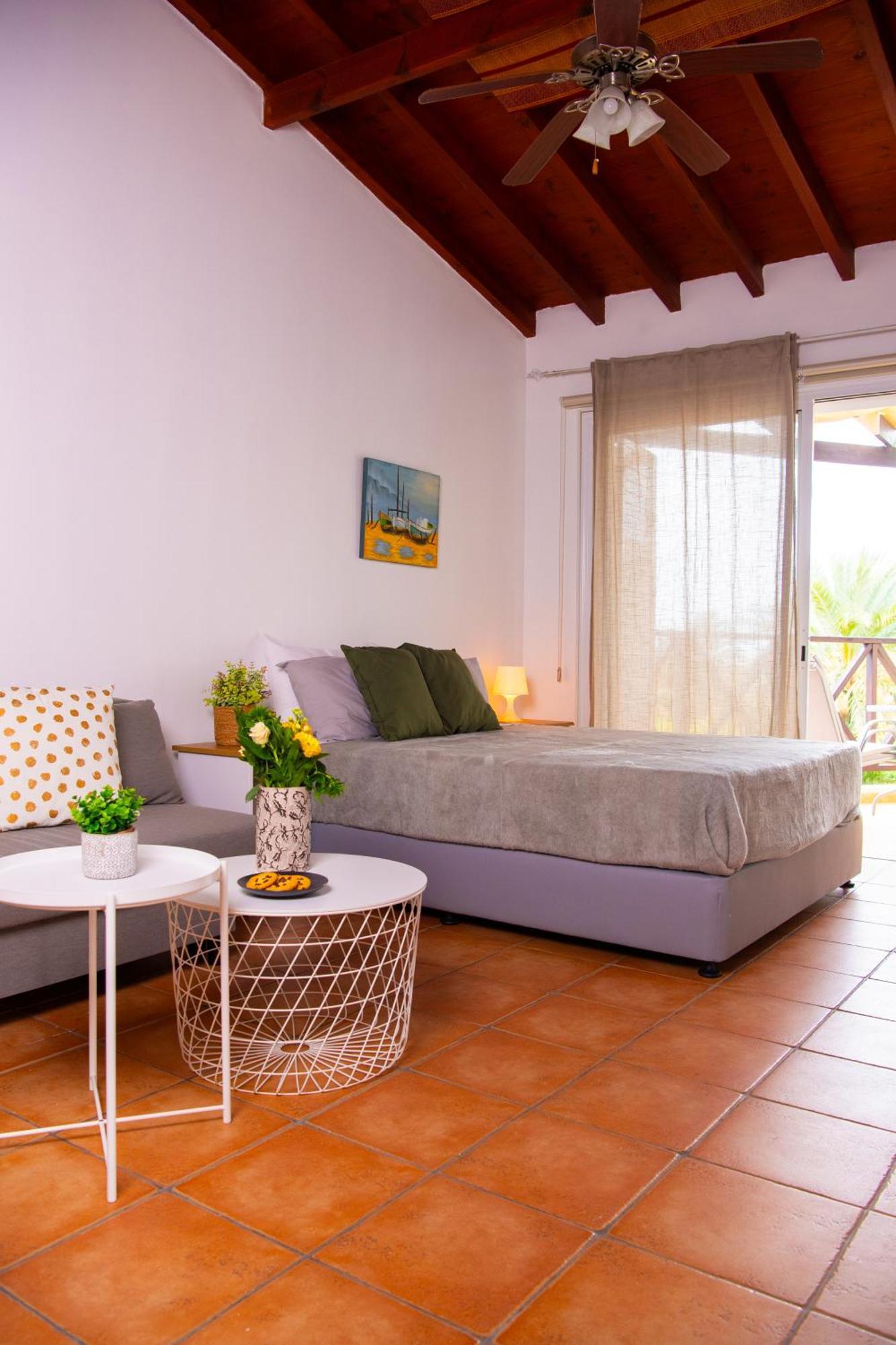 Path Latchi Beachfront Apartments Экстерьер фото